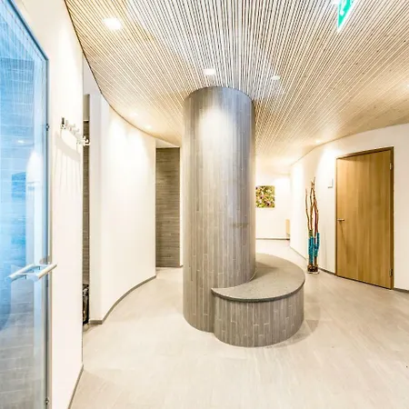 Pradas Brigels.8 Apartment *